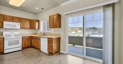 4641 Kathleen Denise Lane, Reno, NV 89503 Photo