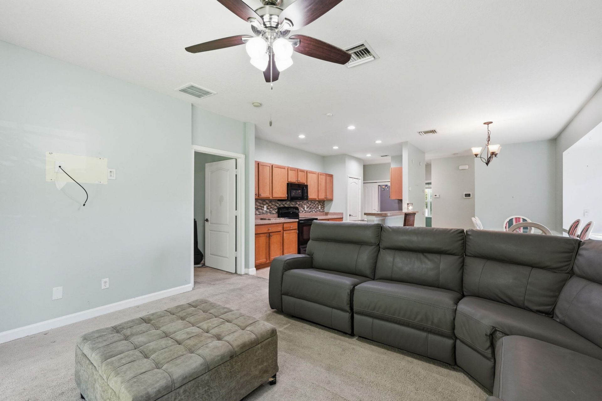 2551 Creekside Drive, Fort Pierce, FL 34981 Photo