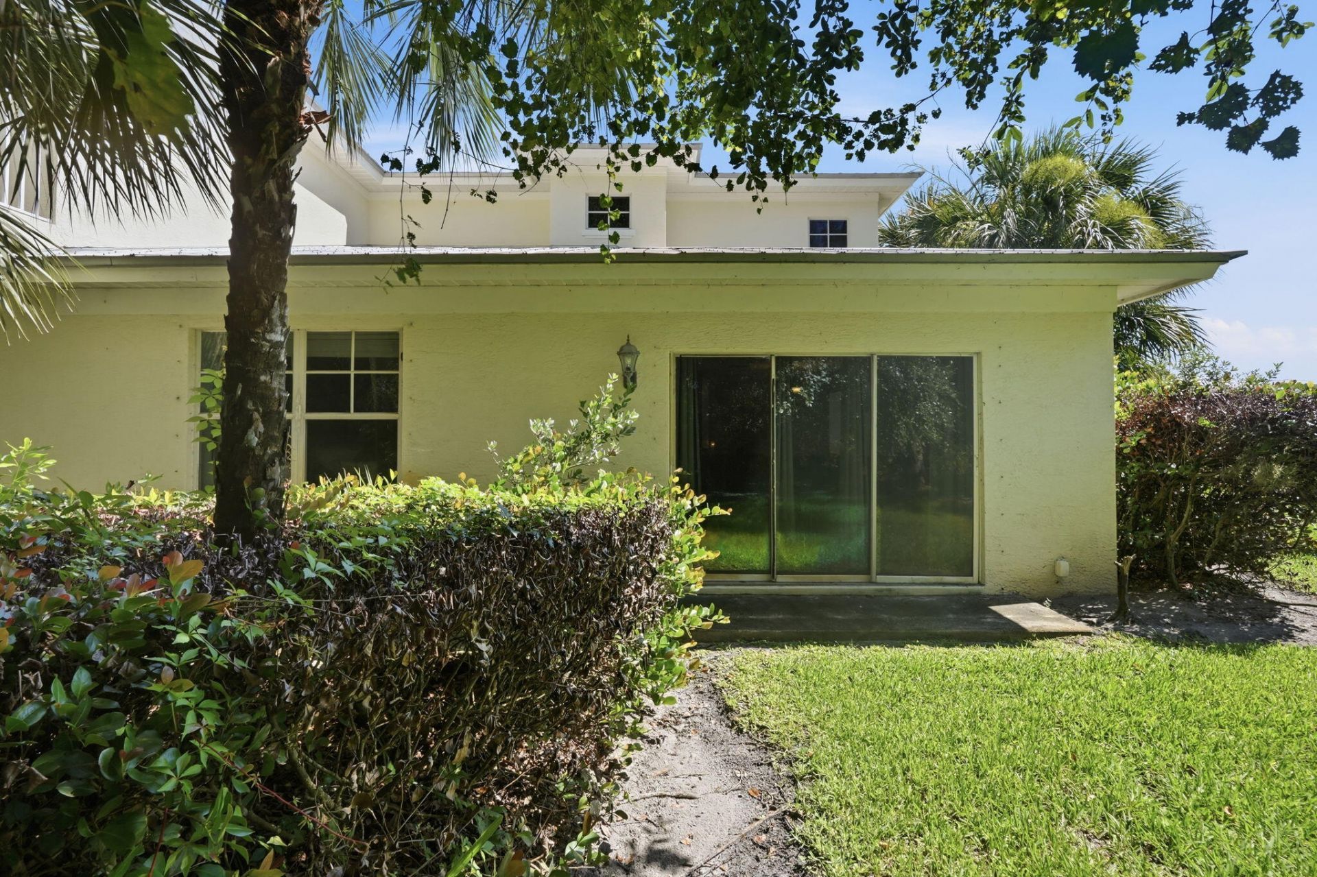 2551 Creekside Drive, Fort Pierce, FL 34981 Photo