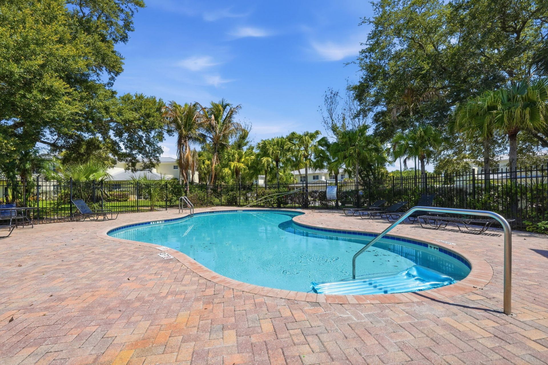 2551 Creekside Drive, Fort Pierce, FL 34981 Photo