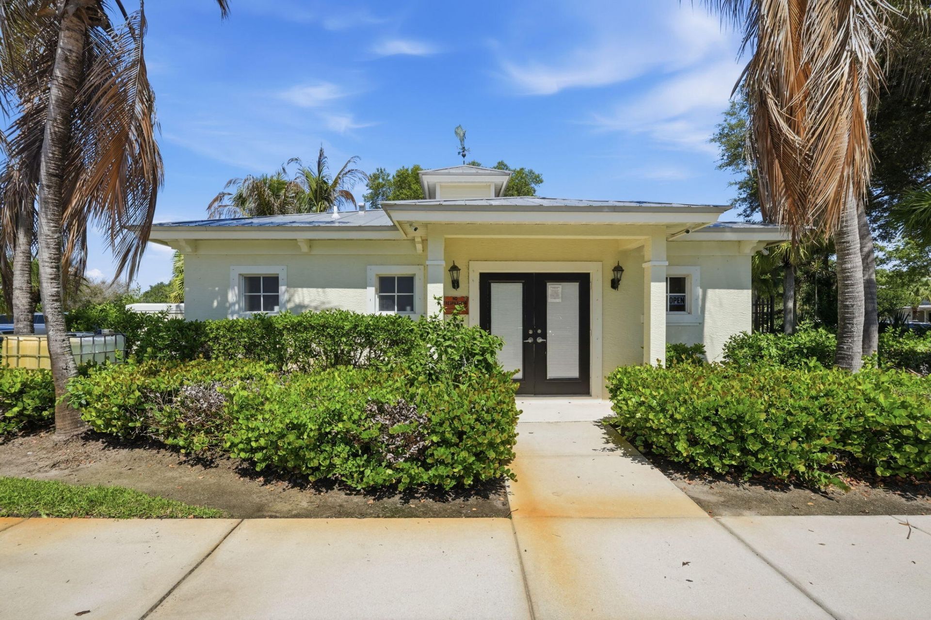 2551 Creekside Drive, Fort Pierce, FL 34981 Photo