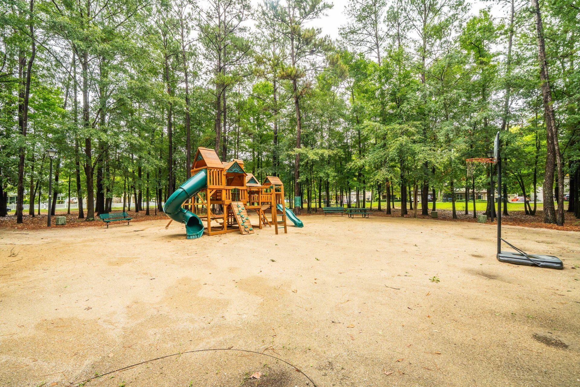 112 Turner Field Way Photo 39