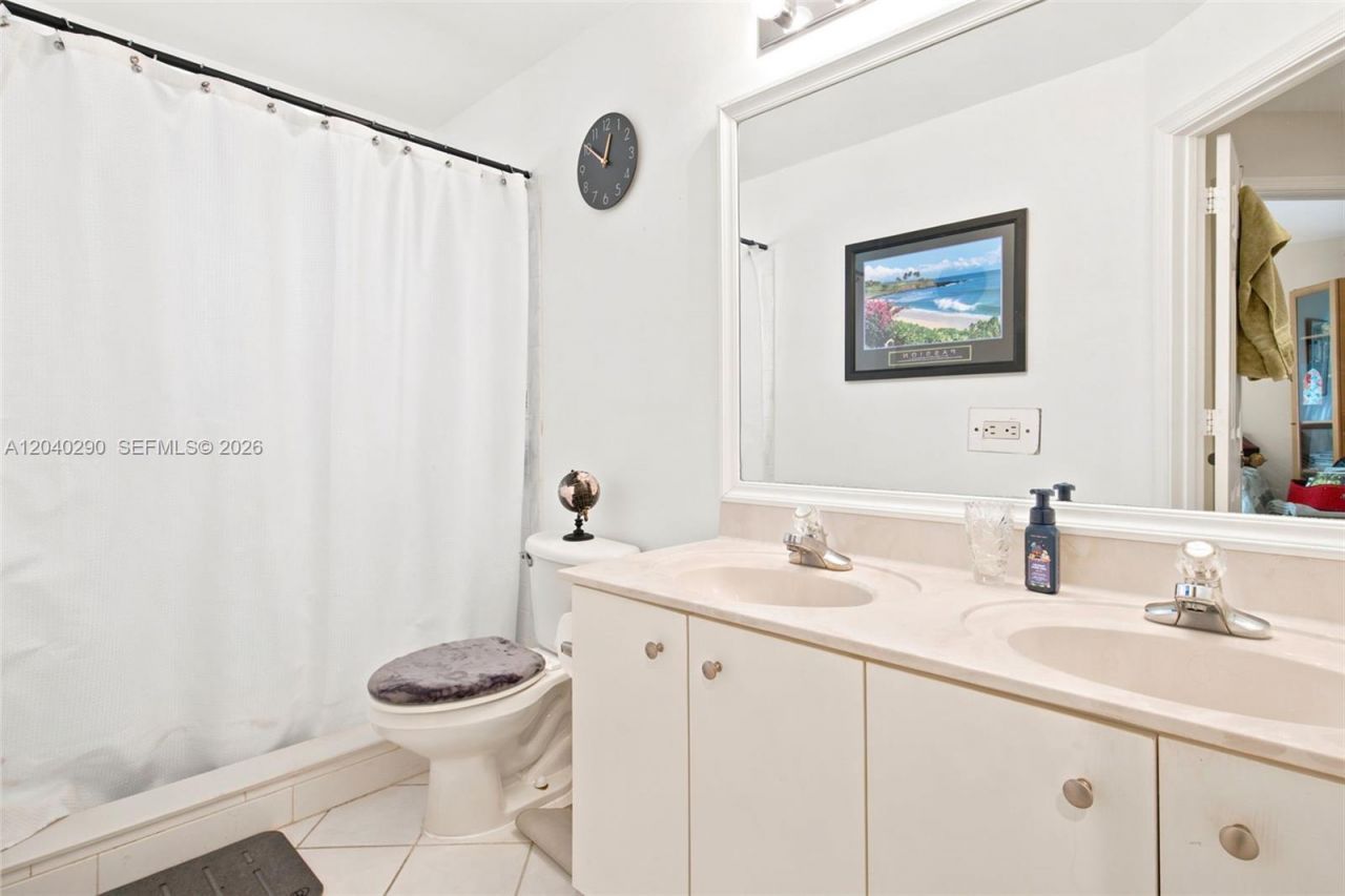 1081 Allamanda Way , Weston, FL 33327 Photo