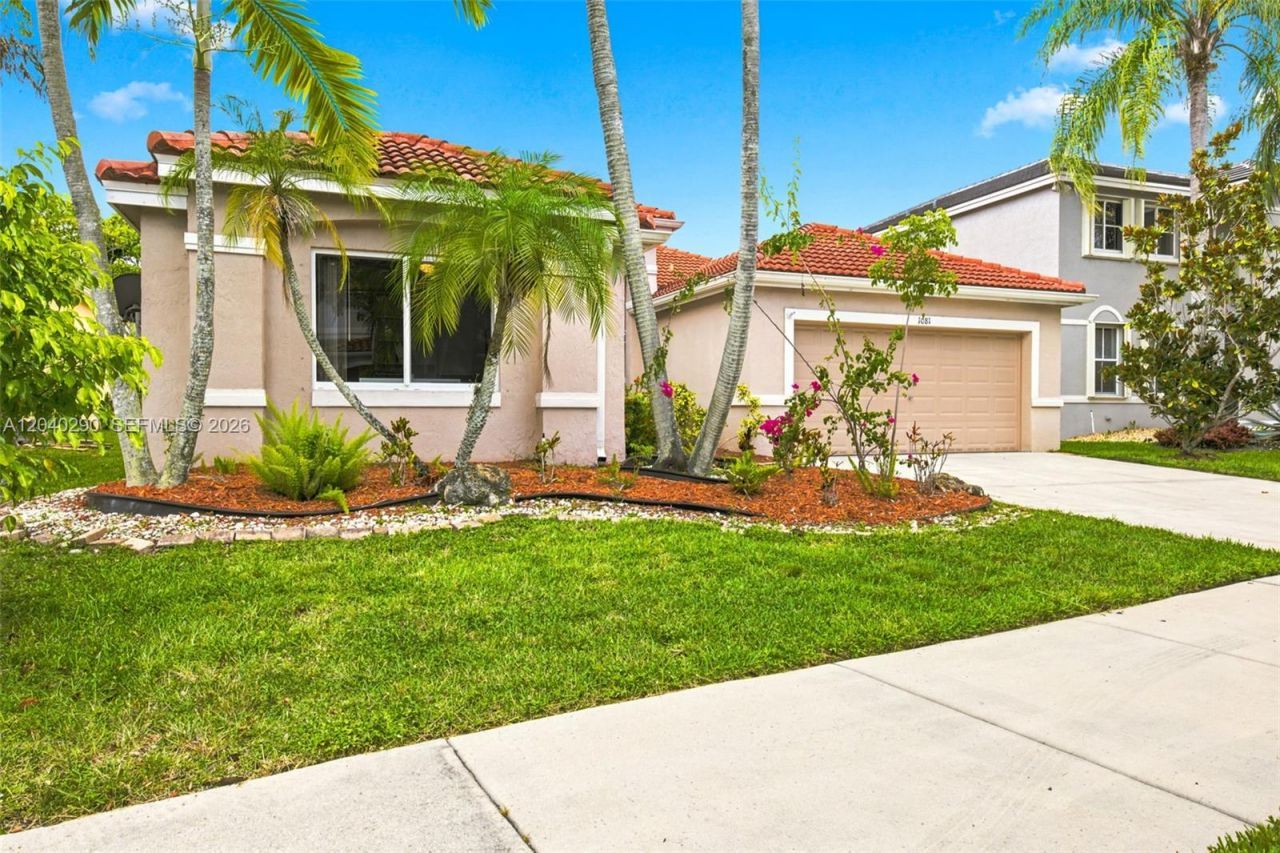 1081 Allamanda Way , Weston, FL 33327 Photo