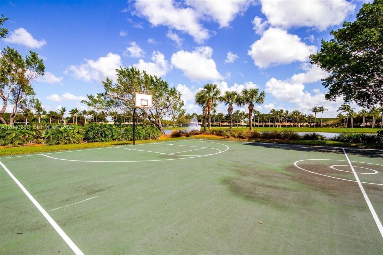 1081 Allamanda Way , Weston, FL 33327 Photo