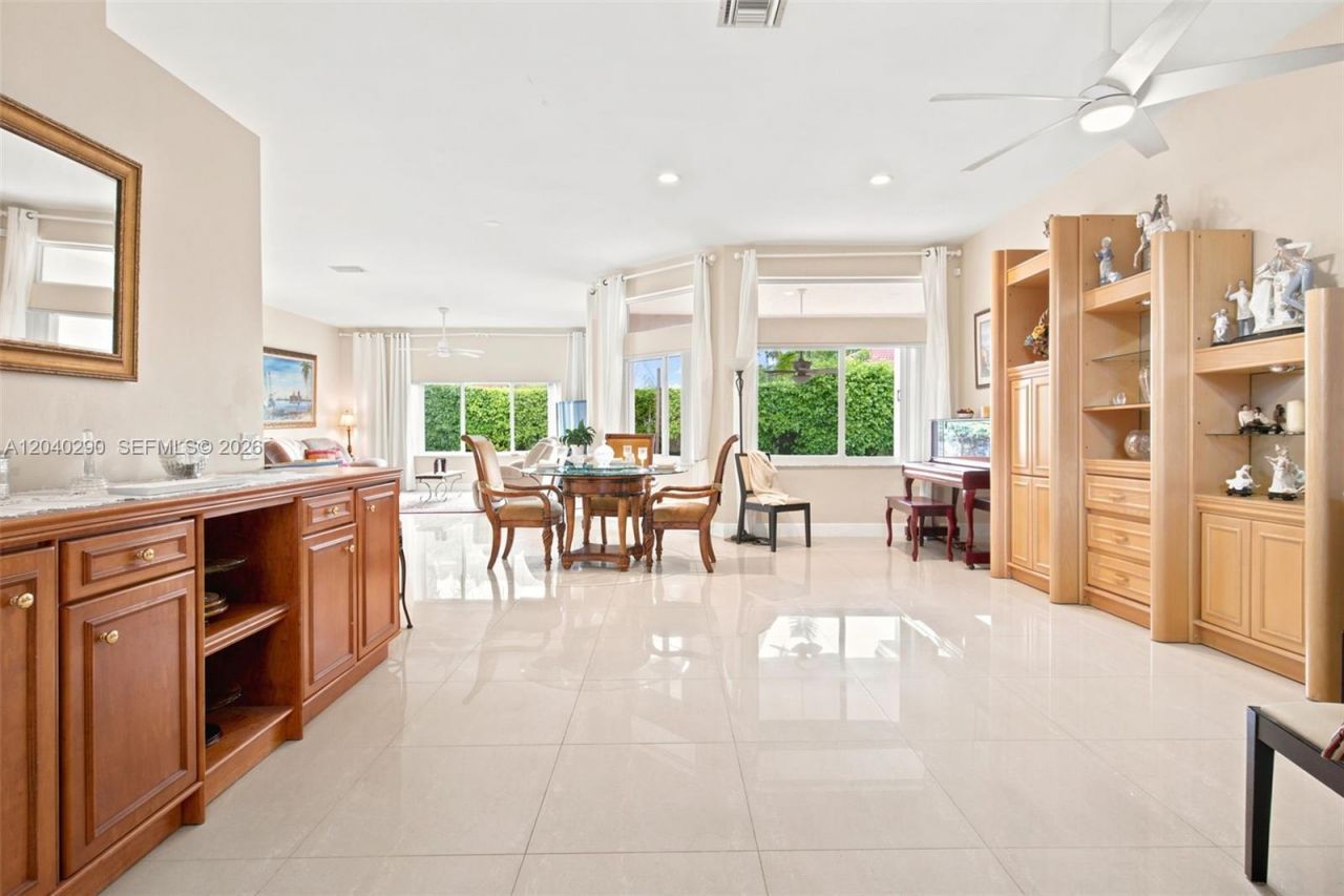 1081 Allamanda Way , Weston, FL 33327 Photo