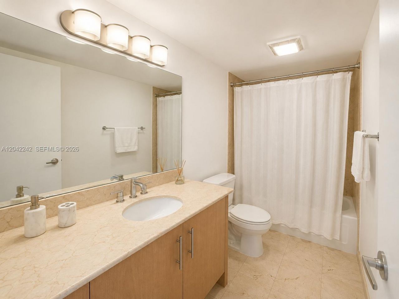 10275 Collins Ave , Unit 431, Bal Harbour, FL 33154 Photo