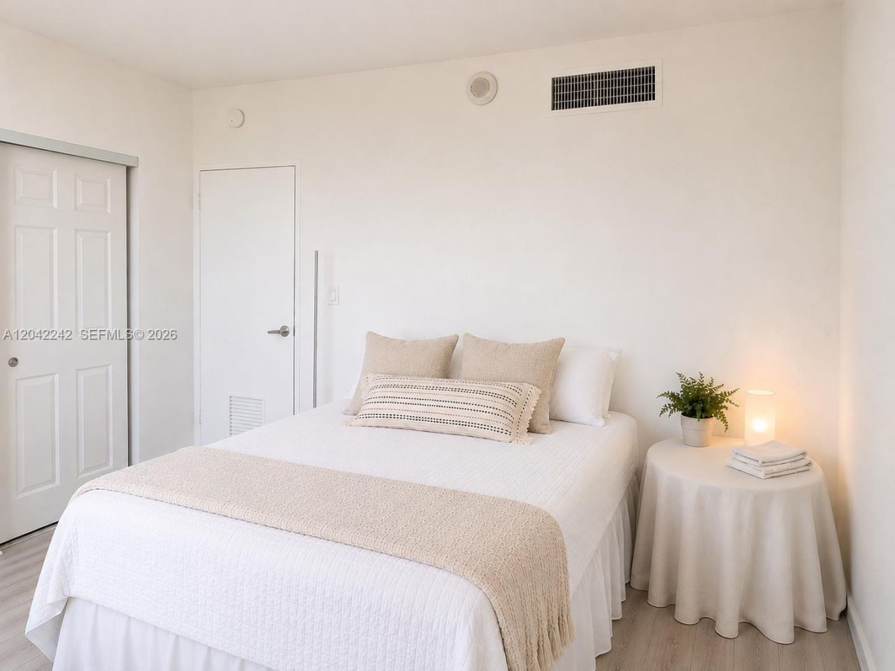 10275 Collins Ave , Unit 431, Bal Harbour, FL 33154 Photo