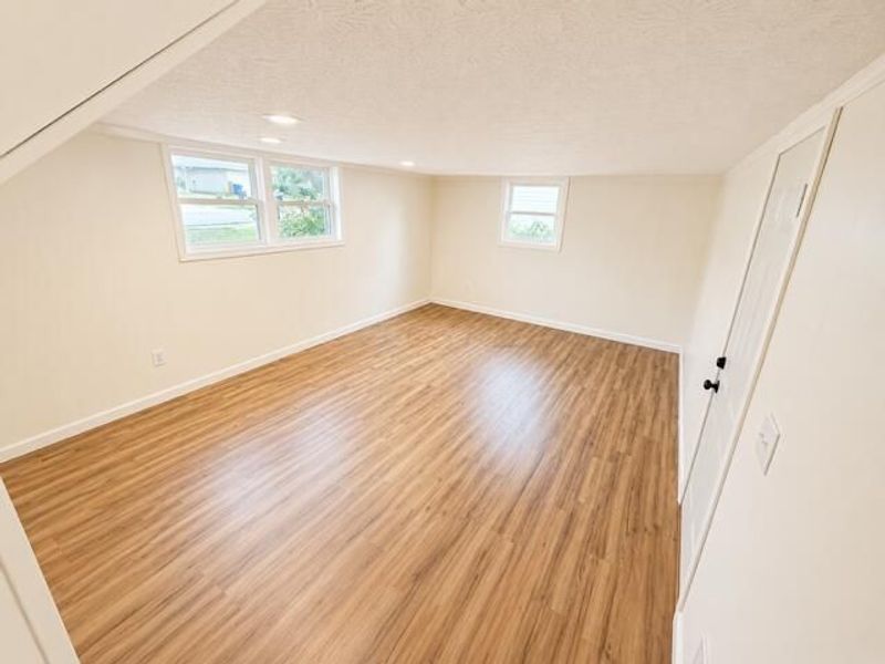586 Presidential Way, Delaware, OH 43015 Photo 23