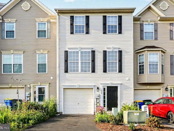 264 COUNTRY RIDGE DRIVE, RED LION, PA 17356