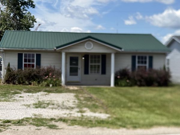 32 Pvt. Dr. 702, County Rd. 1, South Point, OH 45680