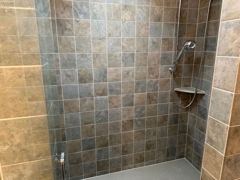 3918 Venice Road, Sandusky, OH 44870 Photo 53