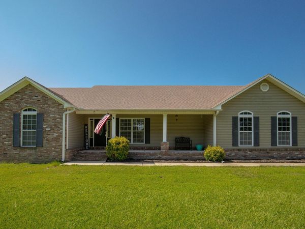 215 County Rd 7488, Sheridan, AR 72150