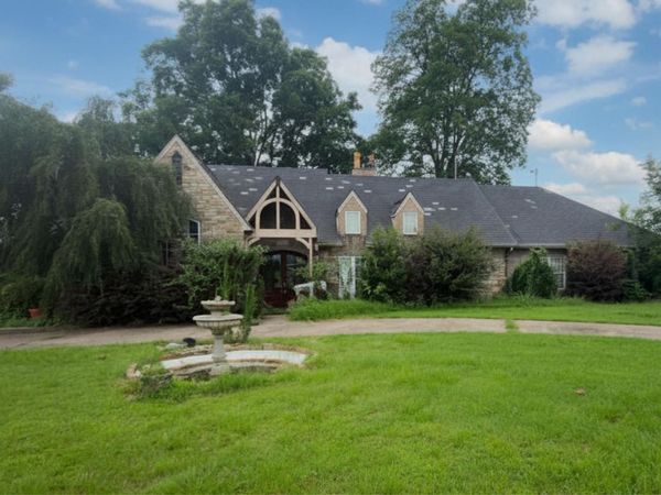 18 River Road Drive East, Mayflower, AR 72106