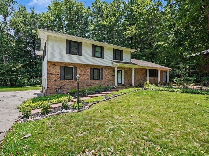 379 Nob Hill Drive, Akron, OH 44303 Photo 40