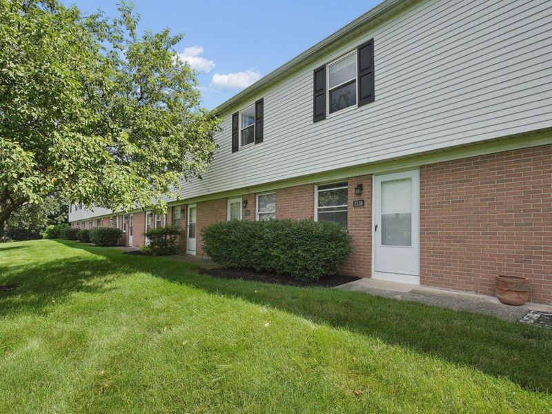 2238 Perkins Court, Columbus, OH 43229 Photo 3