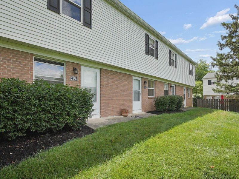 2238 Perkins Court, Columbus, OH 43229 Photo 4