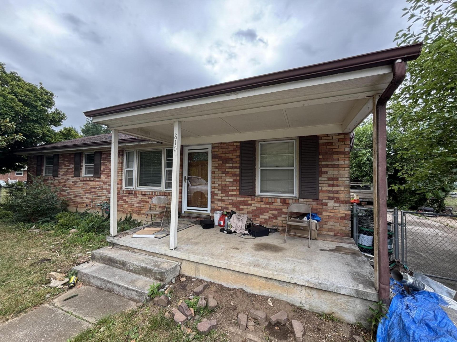 810 E Riverside Dr, Salem, VA 24153 Main Photo
