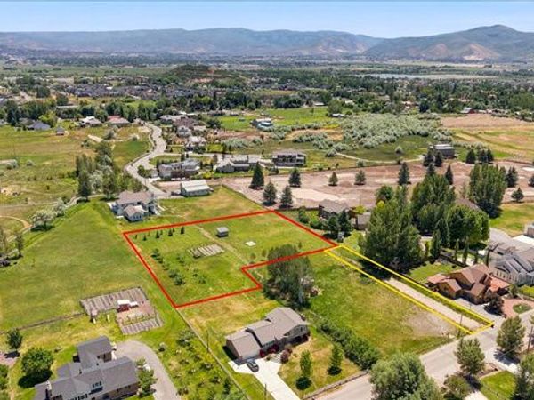 538 N PINE CANYON RD , Unit 2, Midway, UT 84049
