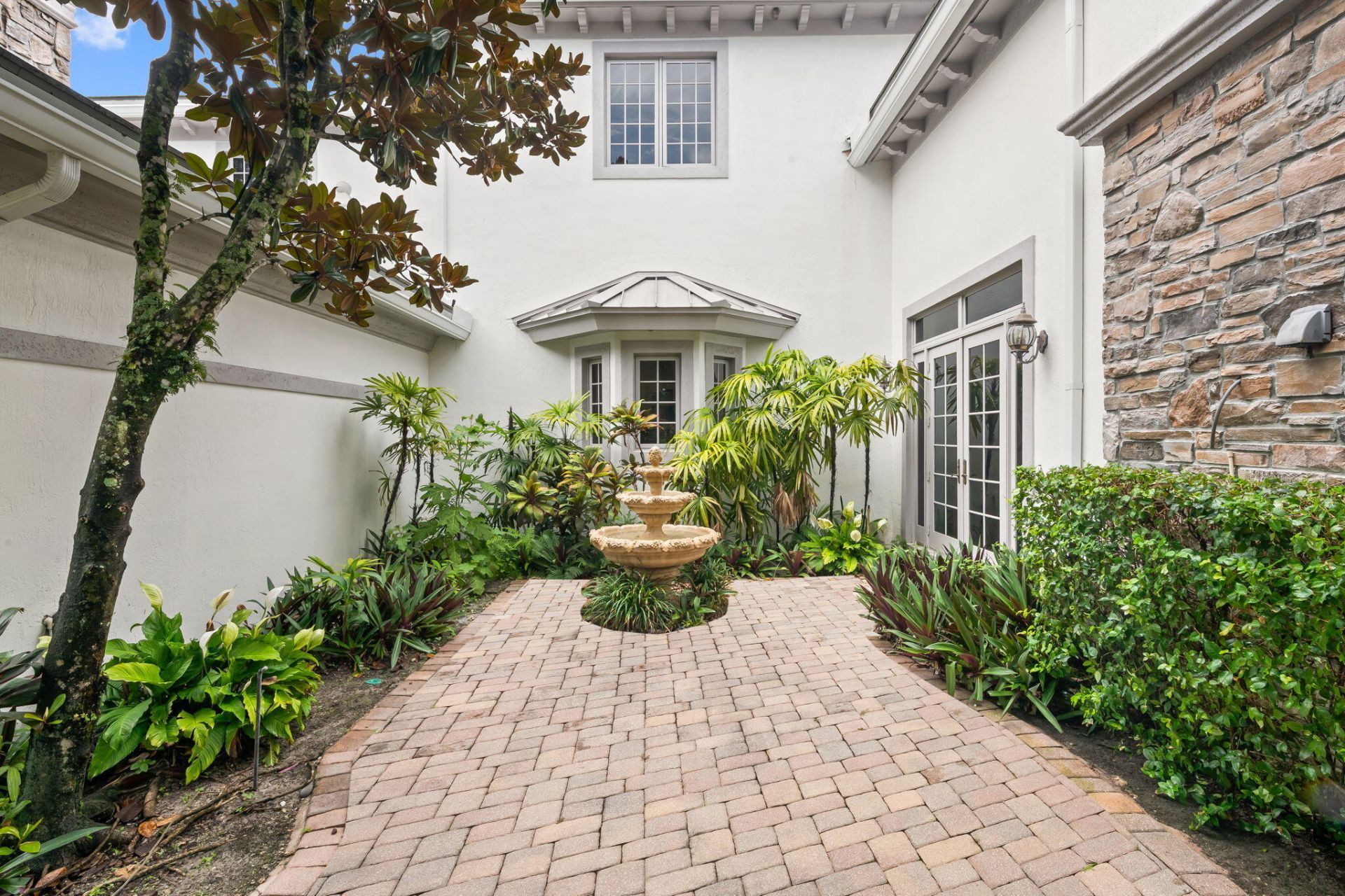 8950 NW 70th Court, Parkland, FL 33067 Photo