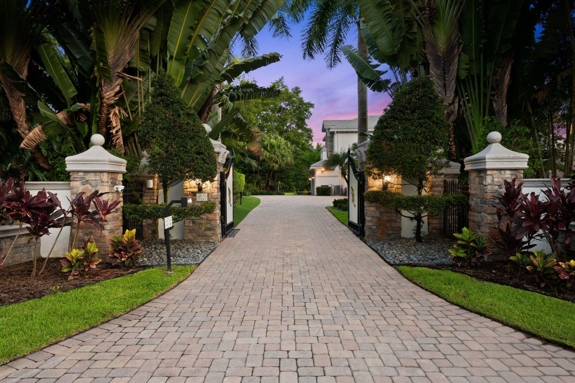 8950 NW 70th Court, Parkland, FL 33067 Photo