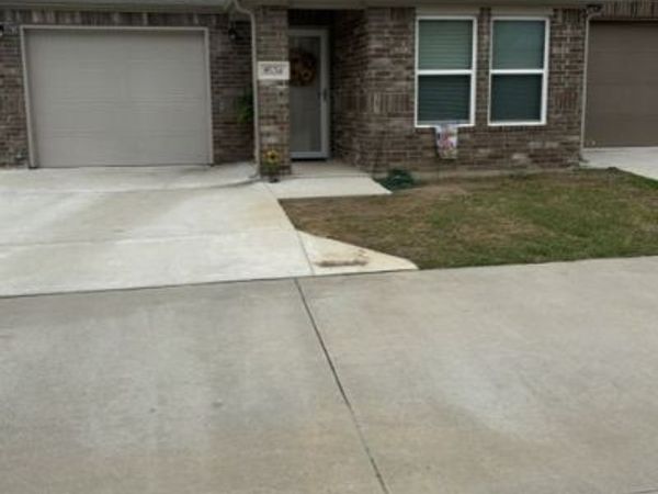 1634 Shenandoah Ridge N, Unit 1, Ardmore, OK 73401