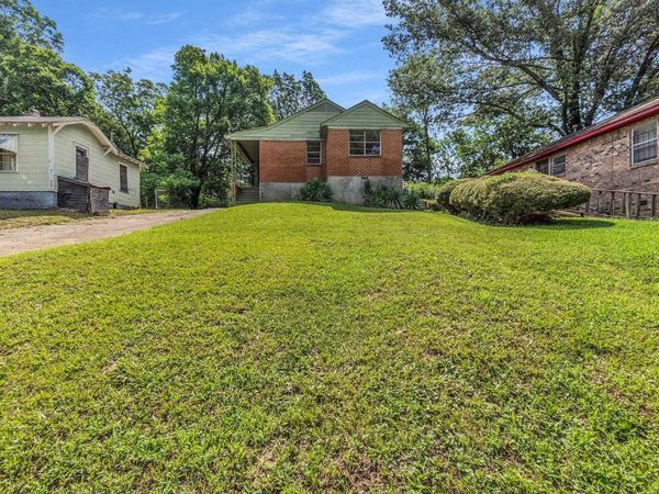 1574 LELAND ST, Memphis, TN 38106