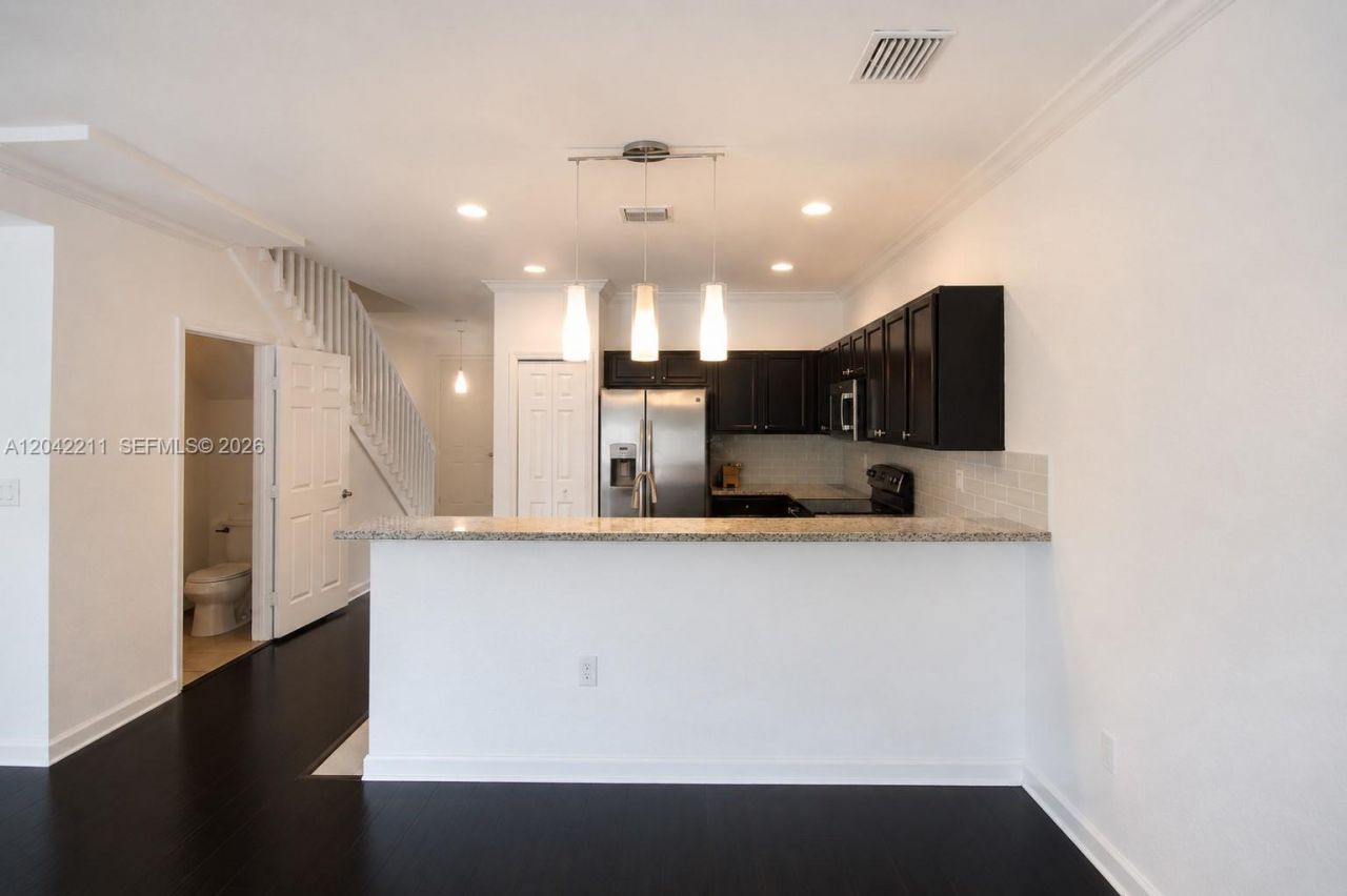 8954 W 35th Way , Hialeah, FL 33018 Photo