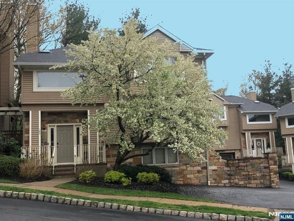 182 Clarken Drive, WEST ORANGE, NJ 07052