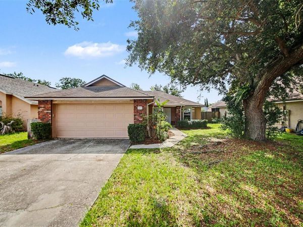 1077 SUGARBERRY TRAIL , OVIEDO, FL 32765