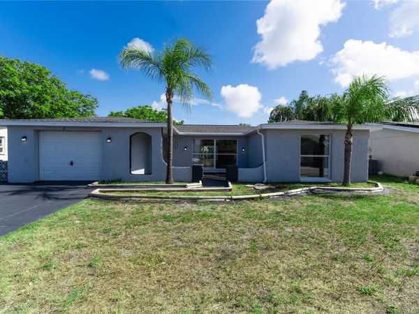 7015 POTOMAC DRIVE, PORT RICHEY, FL 34668