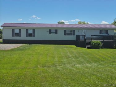 11578 Goetze Lane , Unit 8, Lyndonville, NY 14098