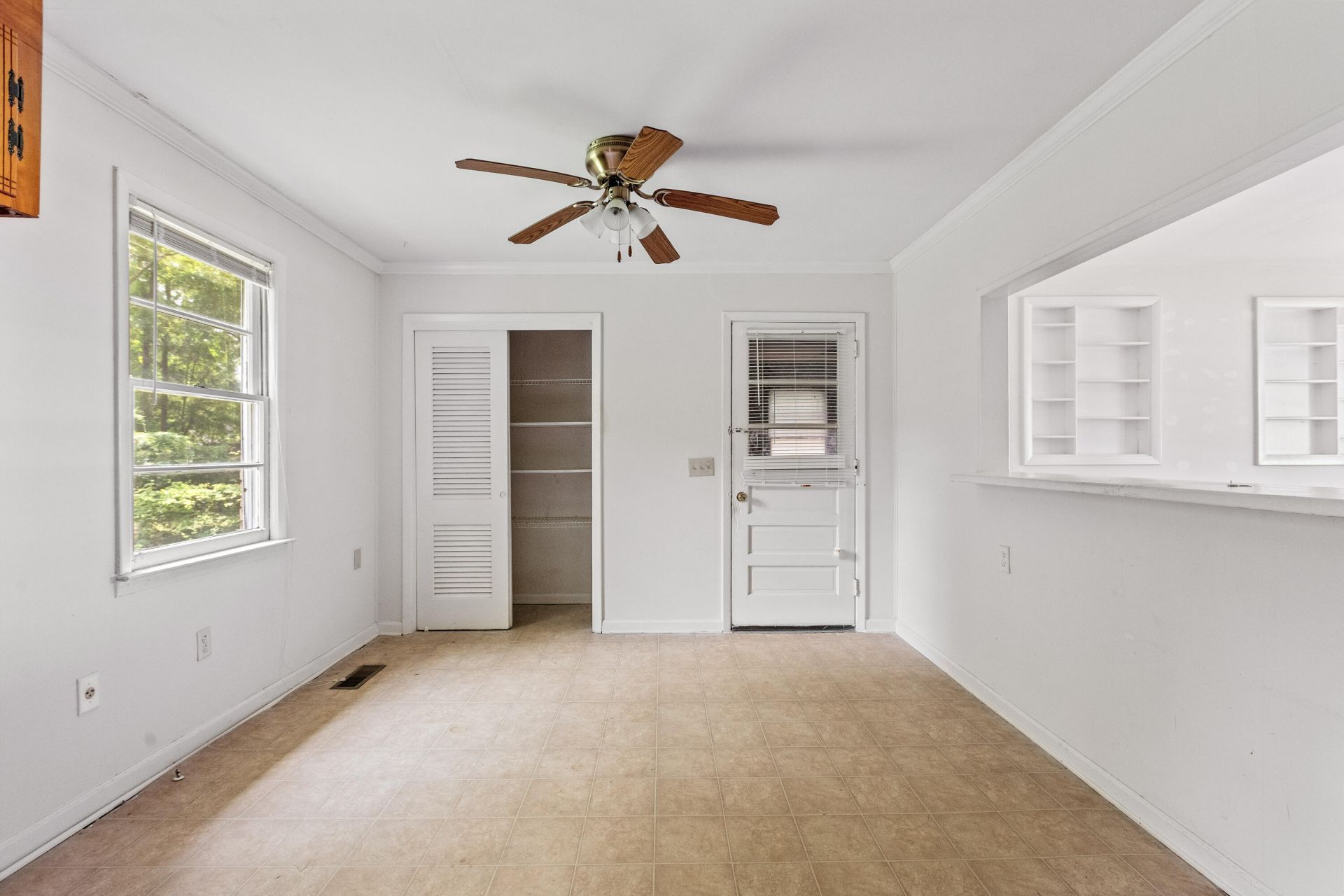 356 Price Street Photo 15