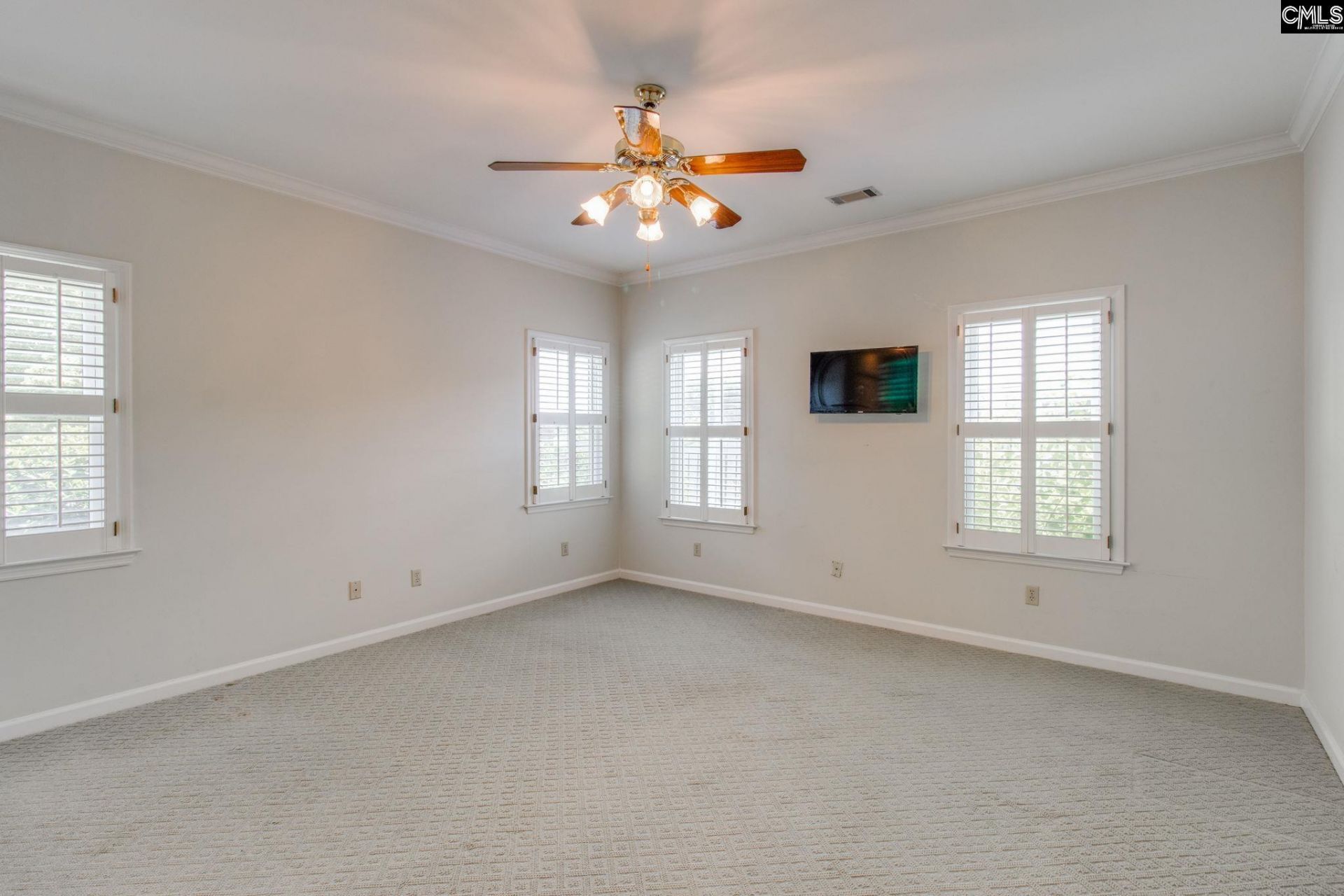 108 Walden Court  Photo 15