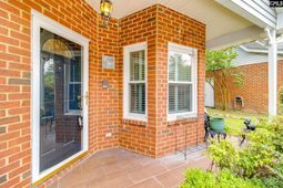 108 Walden Court  photo 4