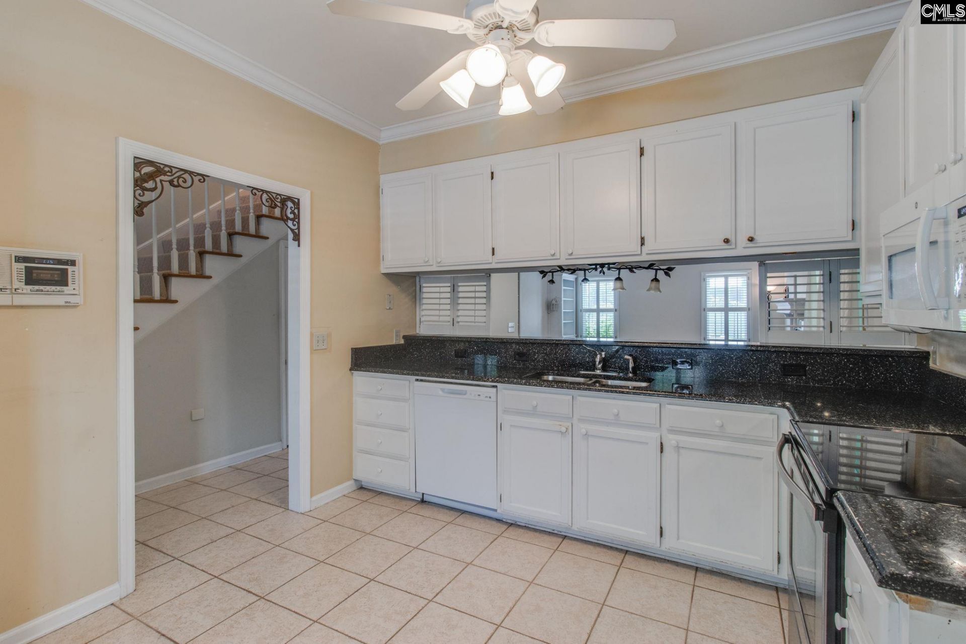 108 Walden Court  Photo 6