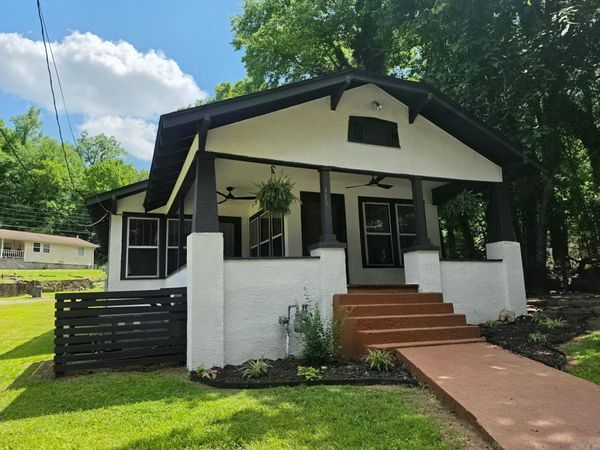 115 Roanoke Street , Hot Springs, AR 71901