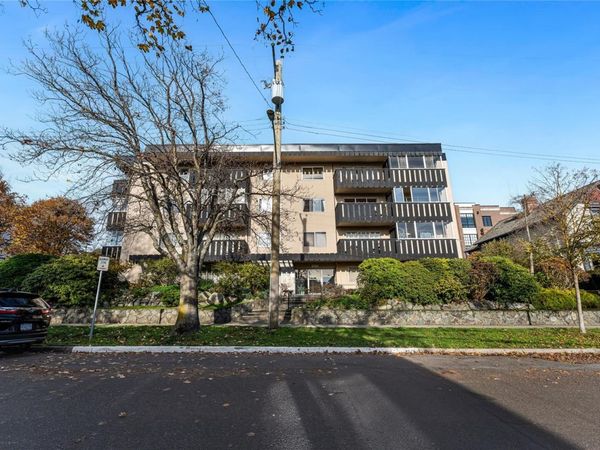 1000 McClure St , Unit #302, Victoria, BC V8V 3E9