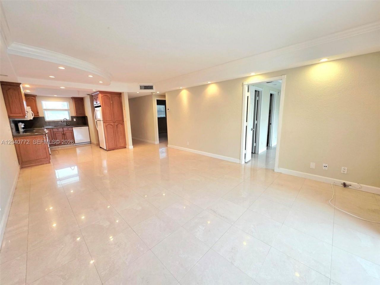 1400 NE 57th Ct, Unit 202, Fort Lauderdale, FL 33334 Photo