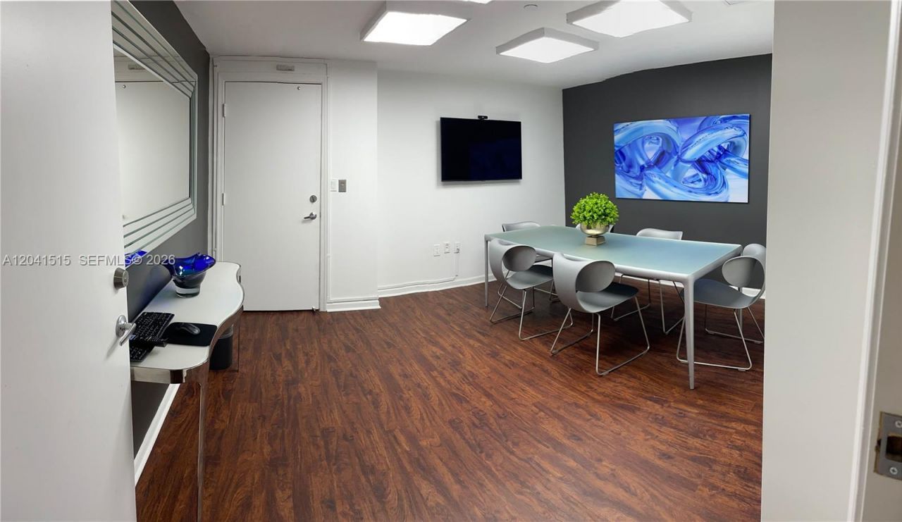 10 Aragon Ave, Unit 1216, Coral Gables, FL 33134 Photo