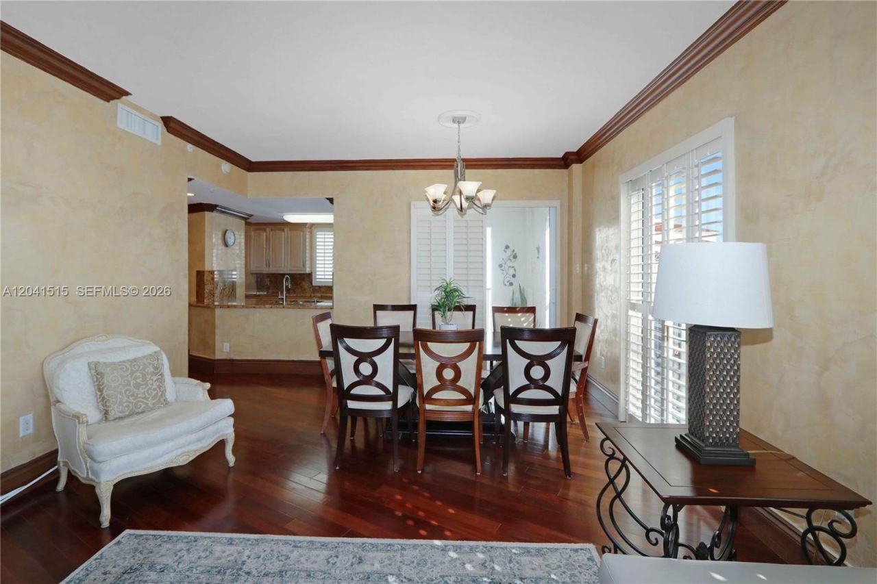 10 Aragon Ave, Unit 1216, Coral Gables, FL 33134 Photo