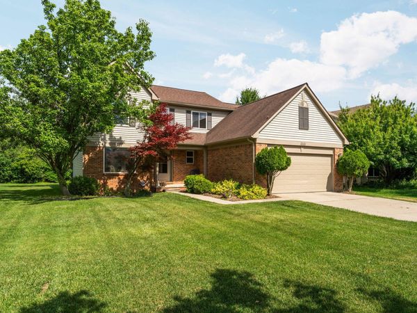 4141 Crystal Creek Drive, Ypsilanti, MI 48197