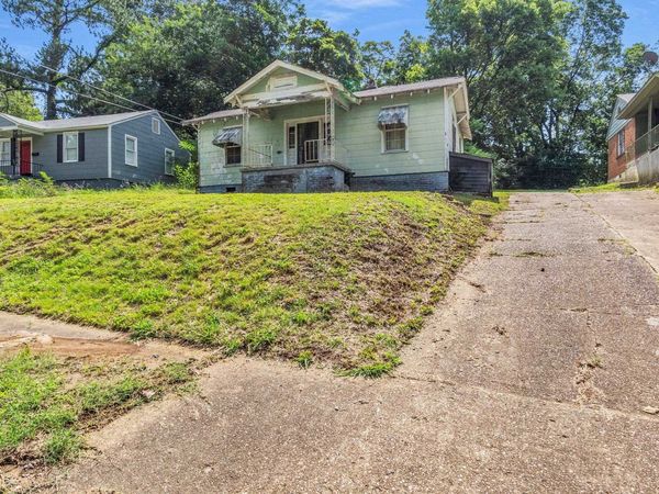 1570 LELAND ST, Memphis, TN 38106