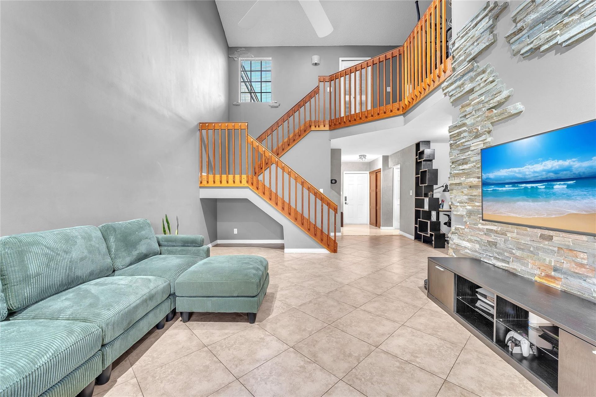 8407 NW 78th Court, Tamarac, FL 33321 Photo