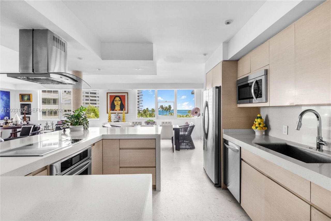 200 Ocean Lane Drive , Unit 409, Key Biscayne, FL 33149 Photo