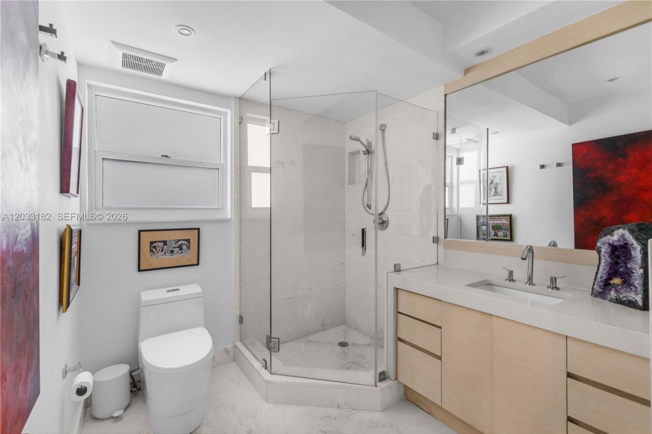 200 Ocean Lane Drive , Unit 409, Key Biscayne, FL 33149 Photo