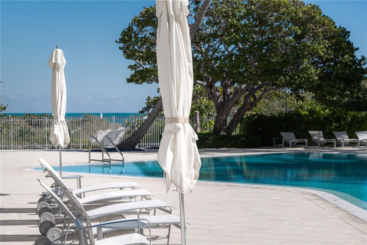 200 Ocean Lane Drive , Unit 409, Key Biscayne, FL 33149 Photo