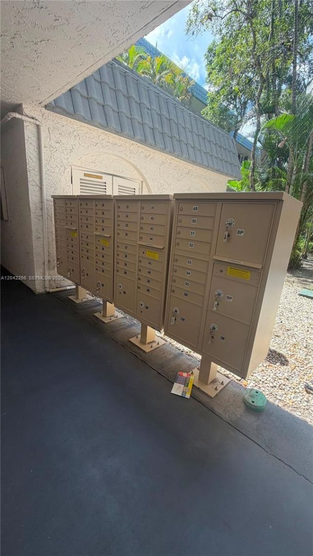 3280 Spanish Moss, Unit #214, Lauderhill, FL 33319 Photo