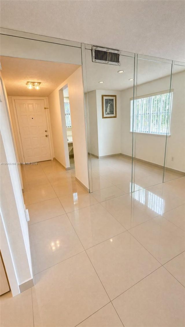 3280 Spanish Moss, Unit #214, Lauderhill, FL 33319 Photo