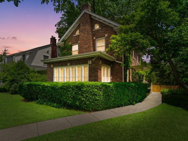 938 Fair Oaks Avenue , Oak Park, IL 60302